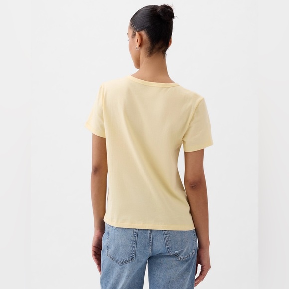 Gap Organic Cotton Crewneck T-Shirt - Picture 2 of 9